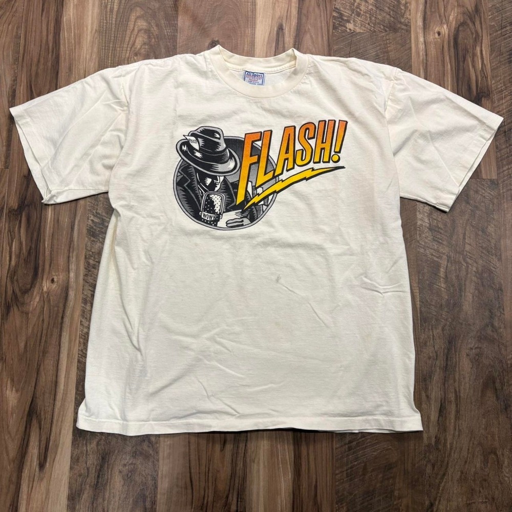 Vintage Y2K 90s All Sport Flash DC Superhero Graphic Tee White Comic Style Bold